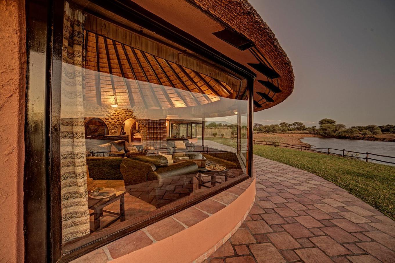 Mount Etjo Safari Lodge Kalkfeld Ngoại thất bức ảnh